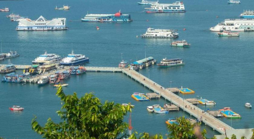 The Green View Pattaya Esterno foto