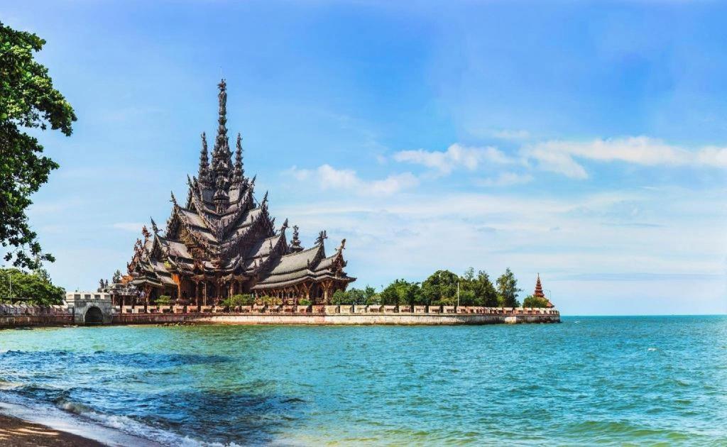 The Green View Pattaya Esterno foto